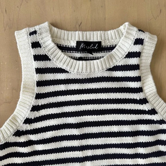 Marled Dark Navy and White Striped Sweater Tank Top - M - Picture 2 of 5